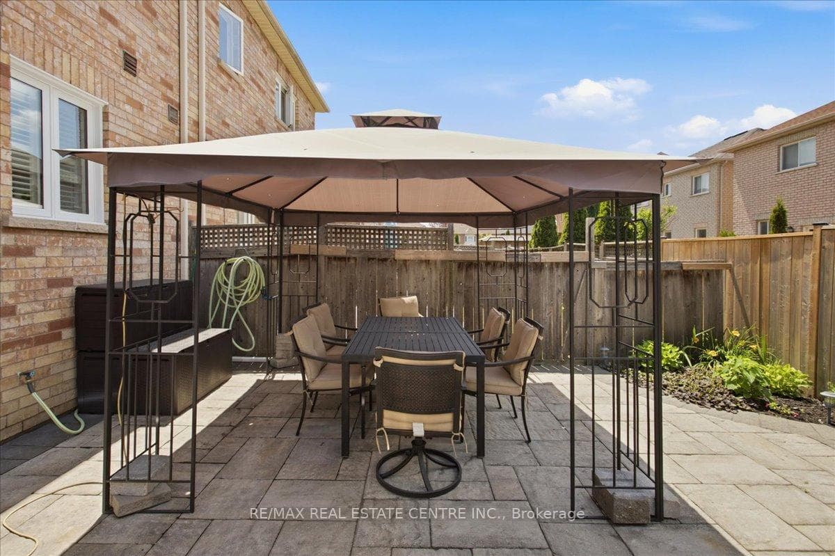 83 Limeridge Street photo 36