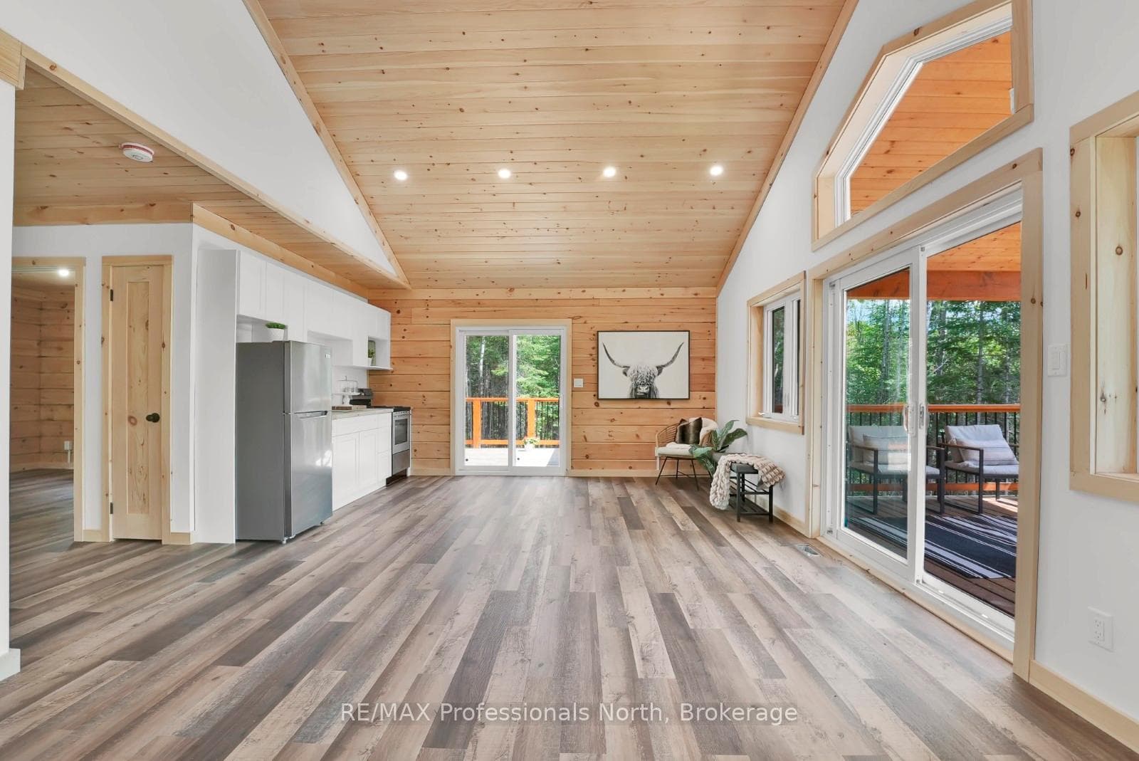 6587 Elephant Lake Road photo 6