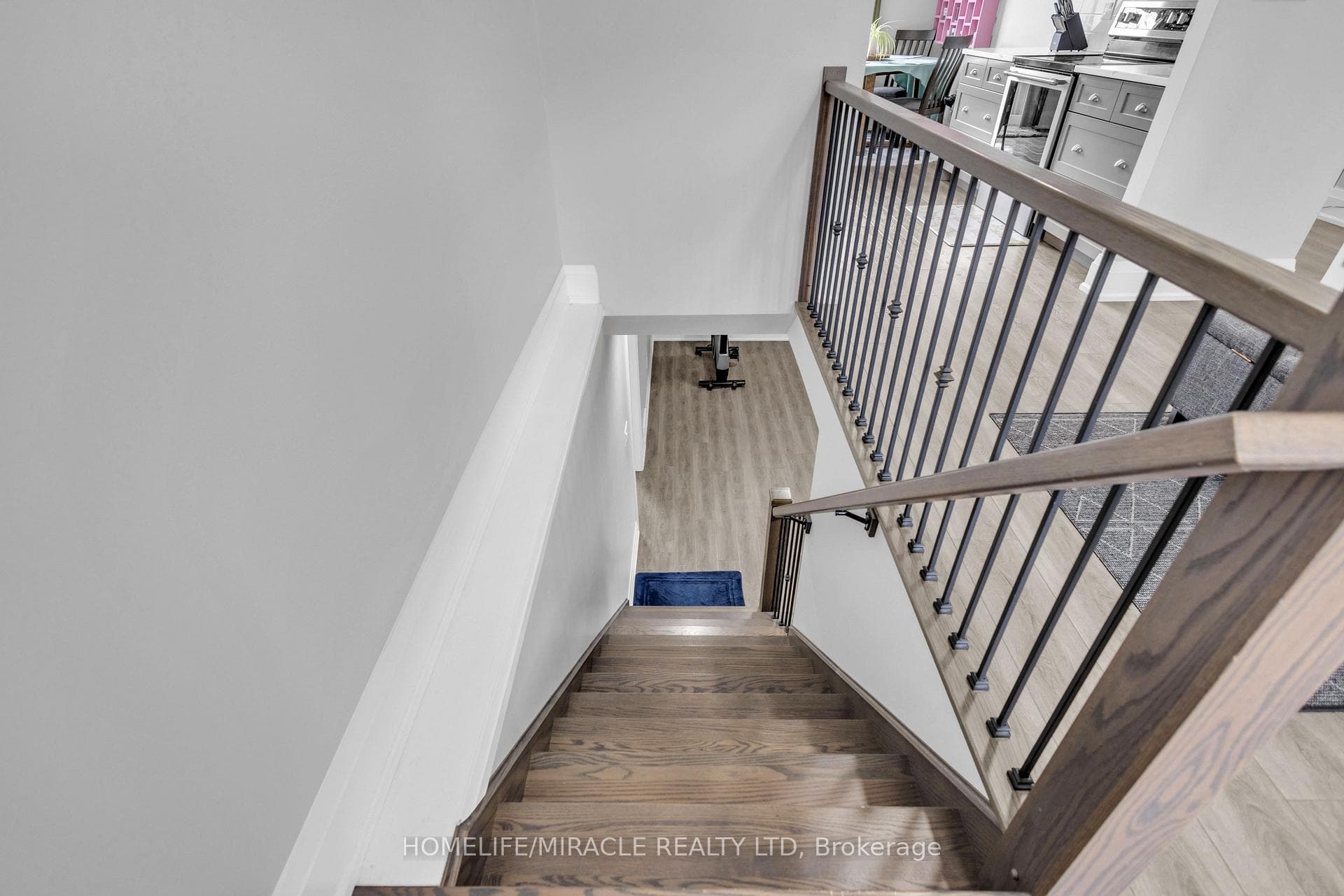 172 Miller Street photo 25