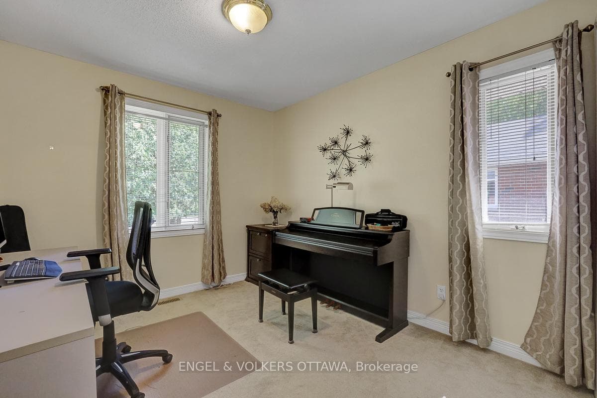 132 Grey Stone Drive photo 25