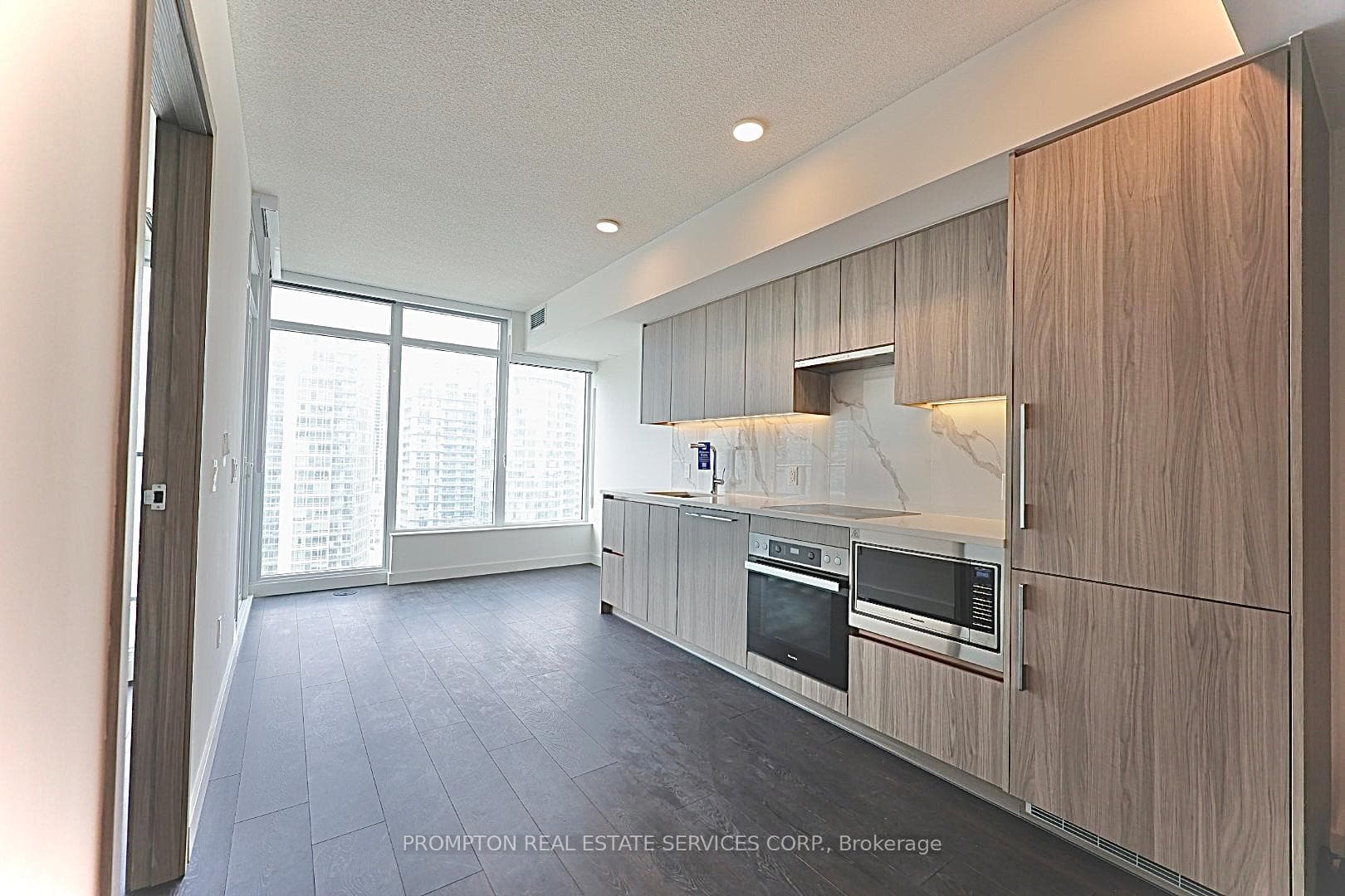 1 Concord Cityplace Way Unit 1901 photo 3