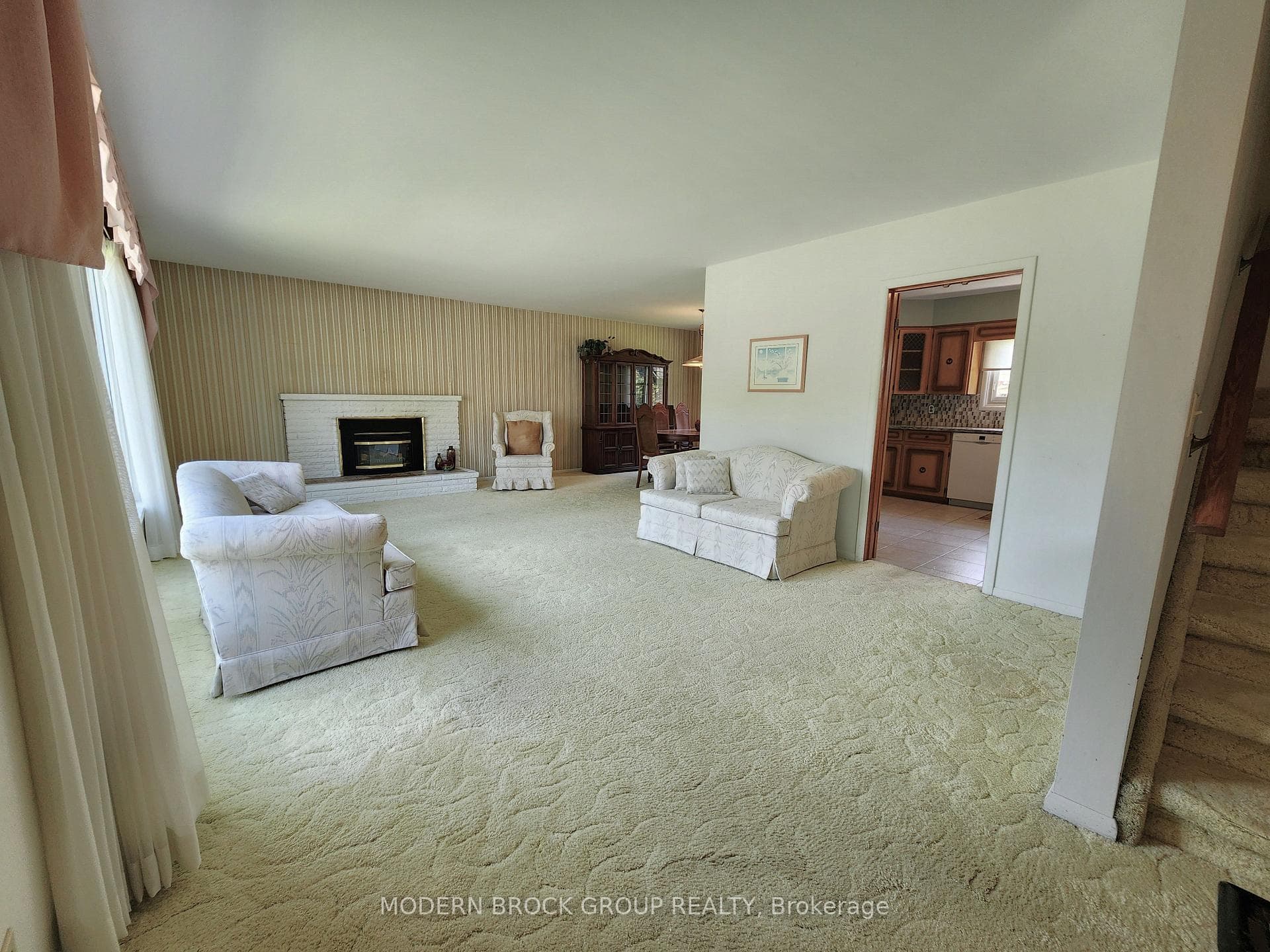 2 Woodlawn Place photo 11