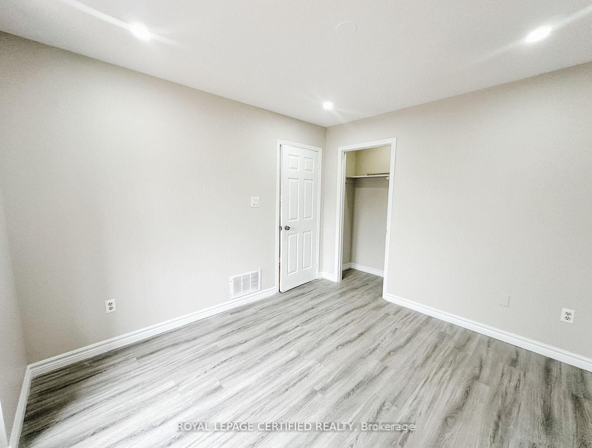 30 Lucerne Drive photo 30