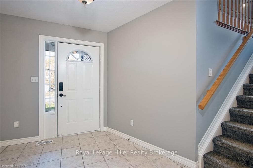 11 WINGFIELD Avenue photo 5