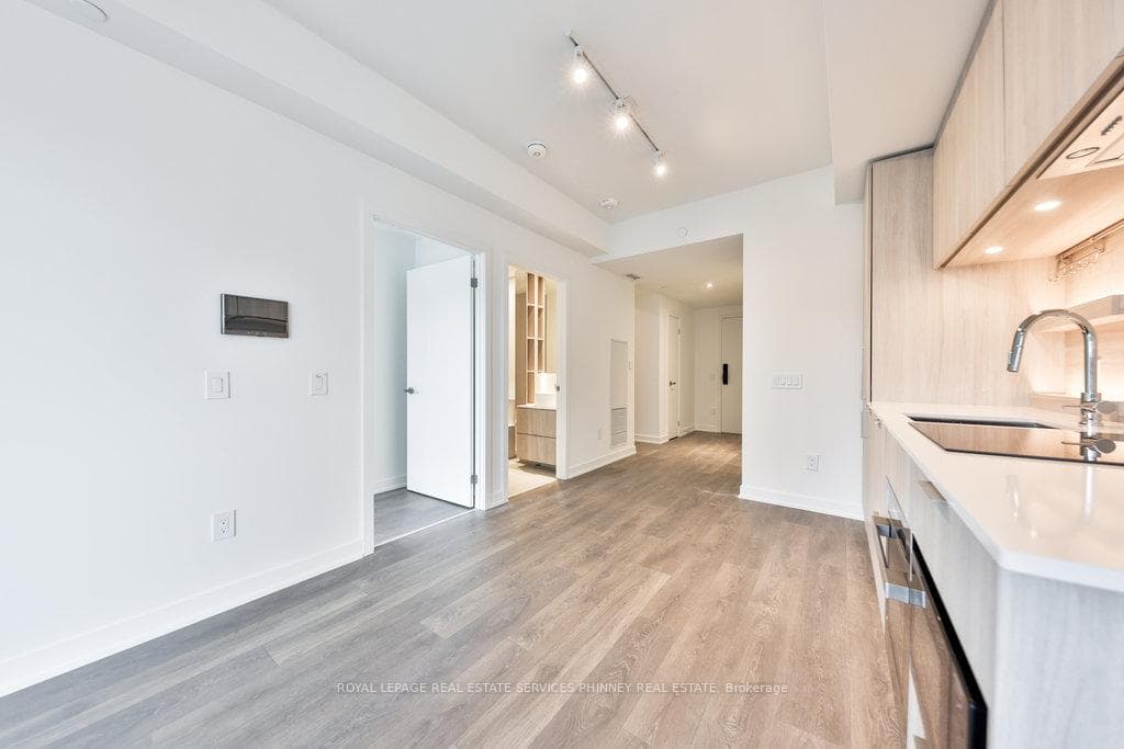 28 Ann Street Unit 412 photo 11