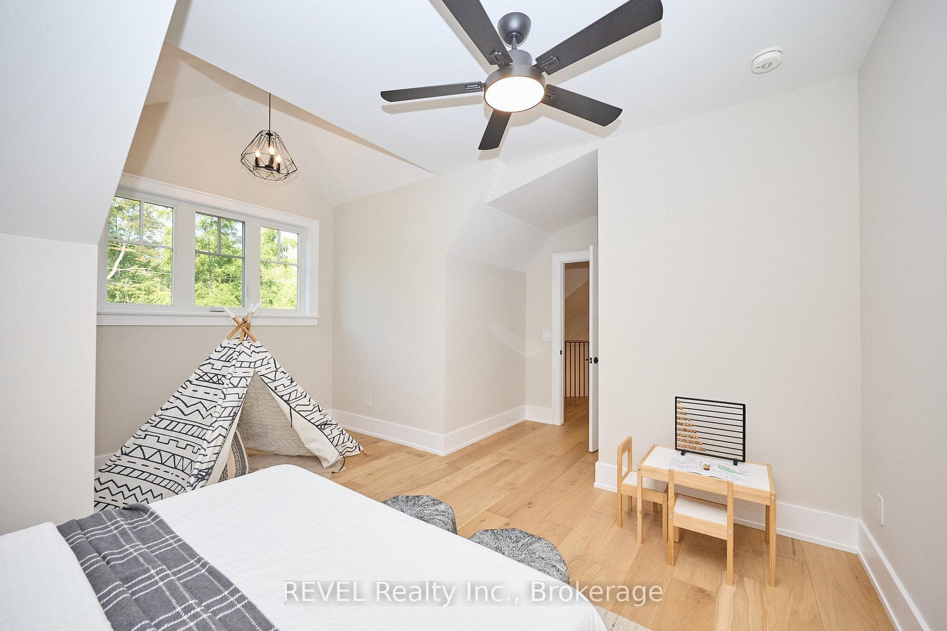 330 Buffalo Road photo 31