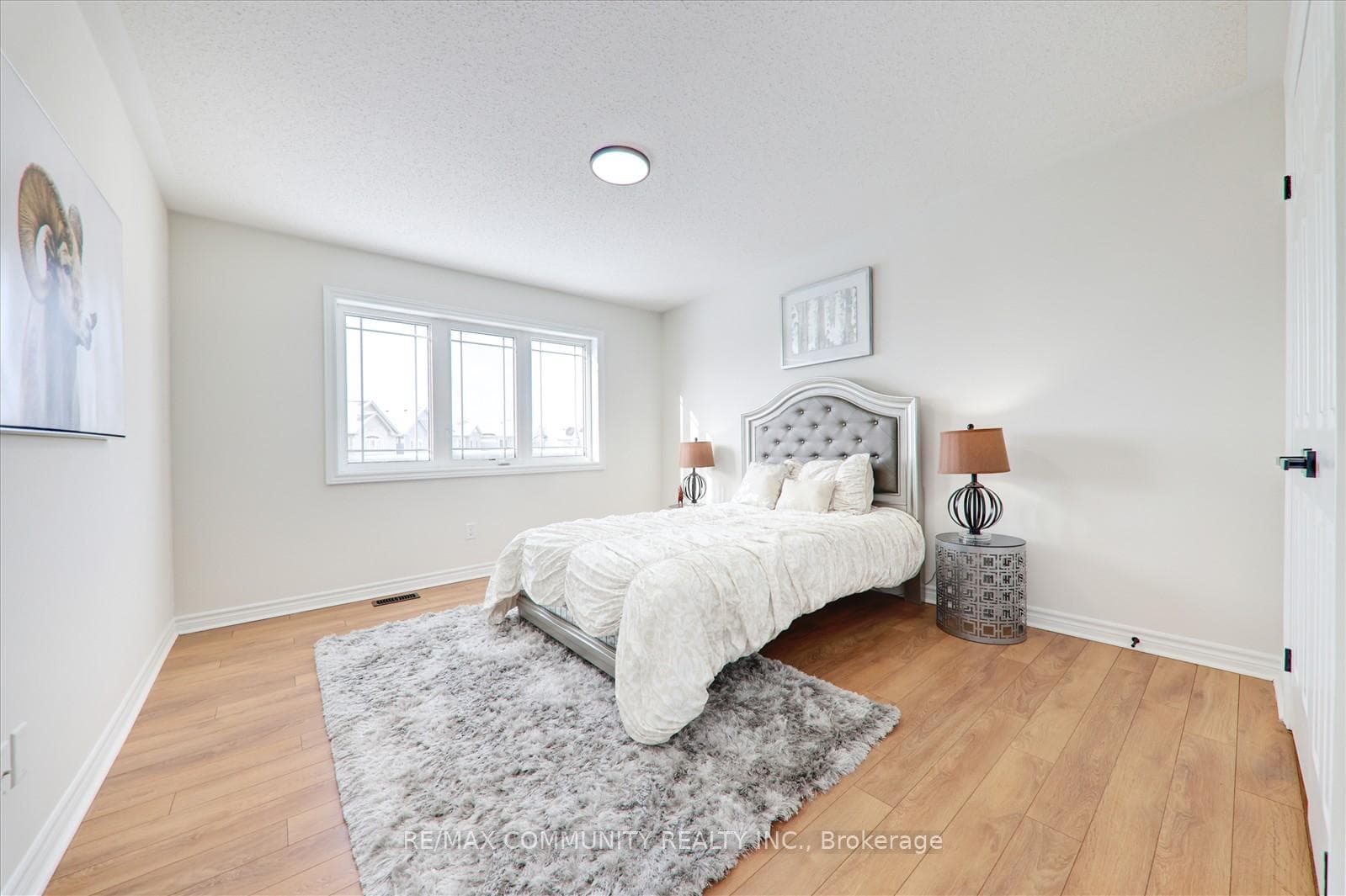 25 Mantz Crescent photo 26