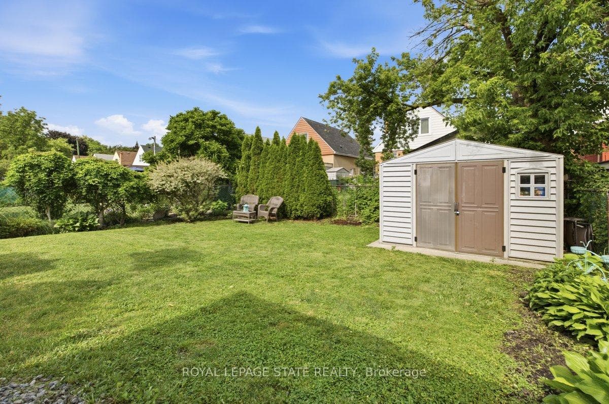 216 Summerhill Avenue photo 25