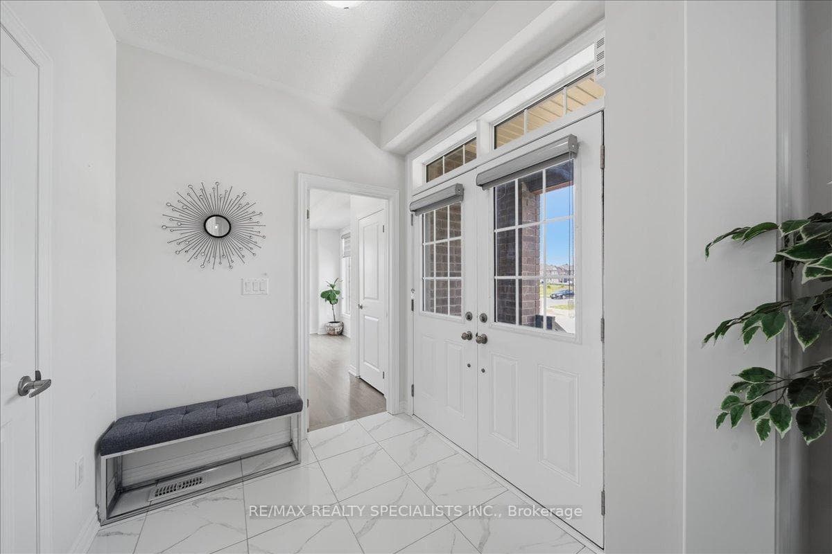 120 Durham Avenue photo 8