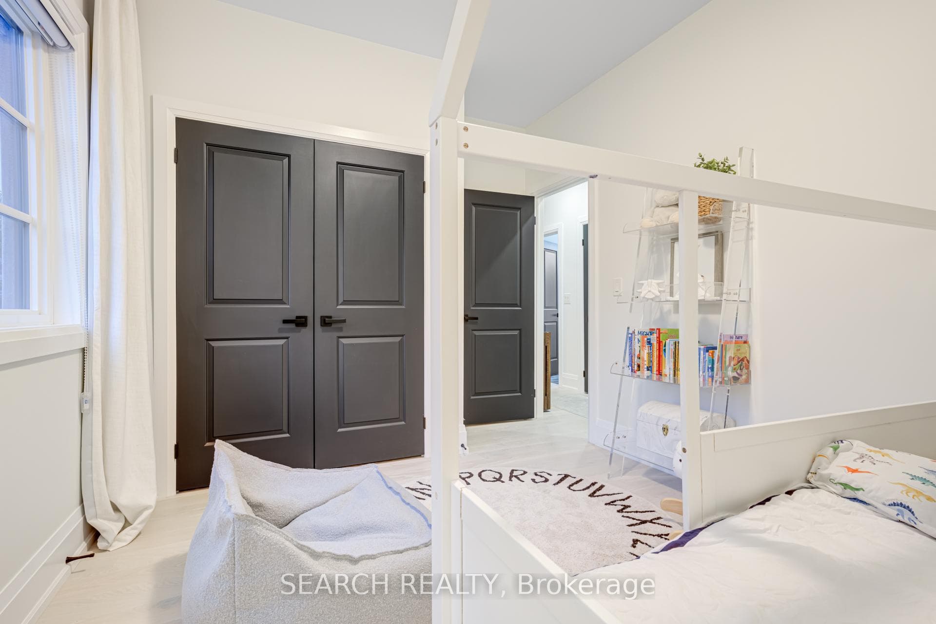 35 Harrison Avenue photo 22