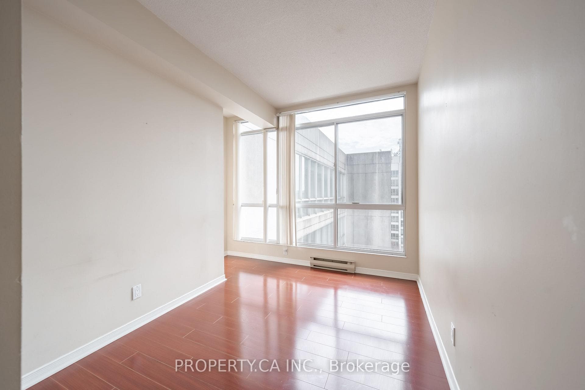25 Cumberland Lane Unit 812 photo 20