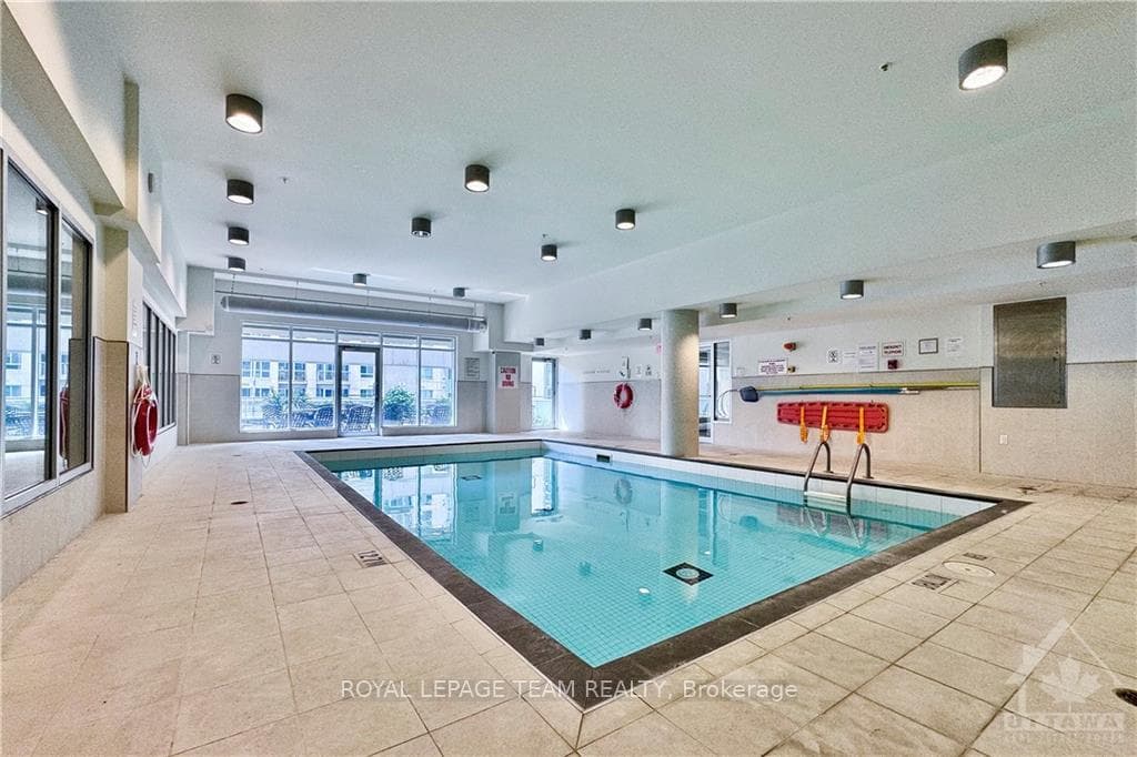 Indoor swimming pool