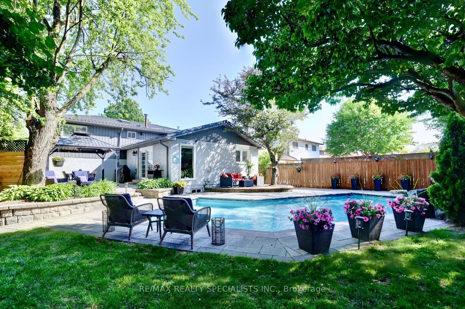 34 Kenninghall Boulevard photo 33