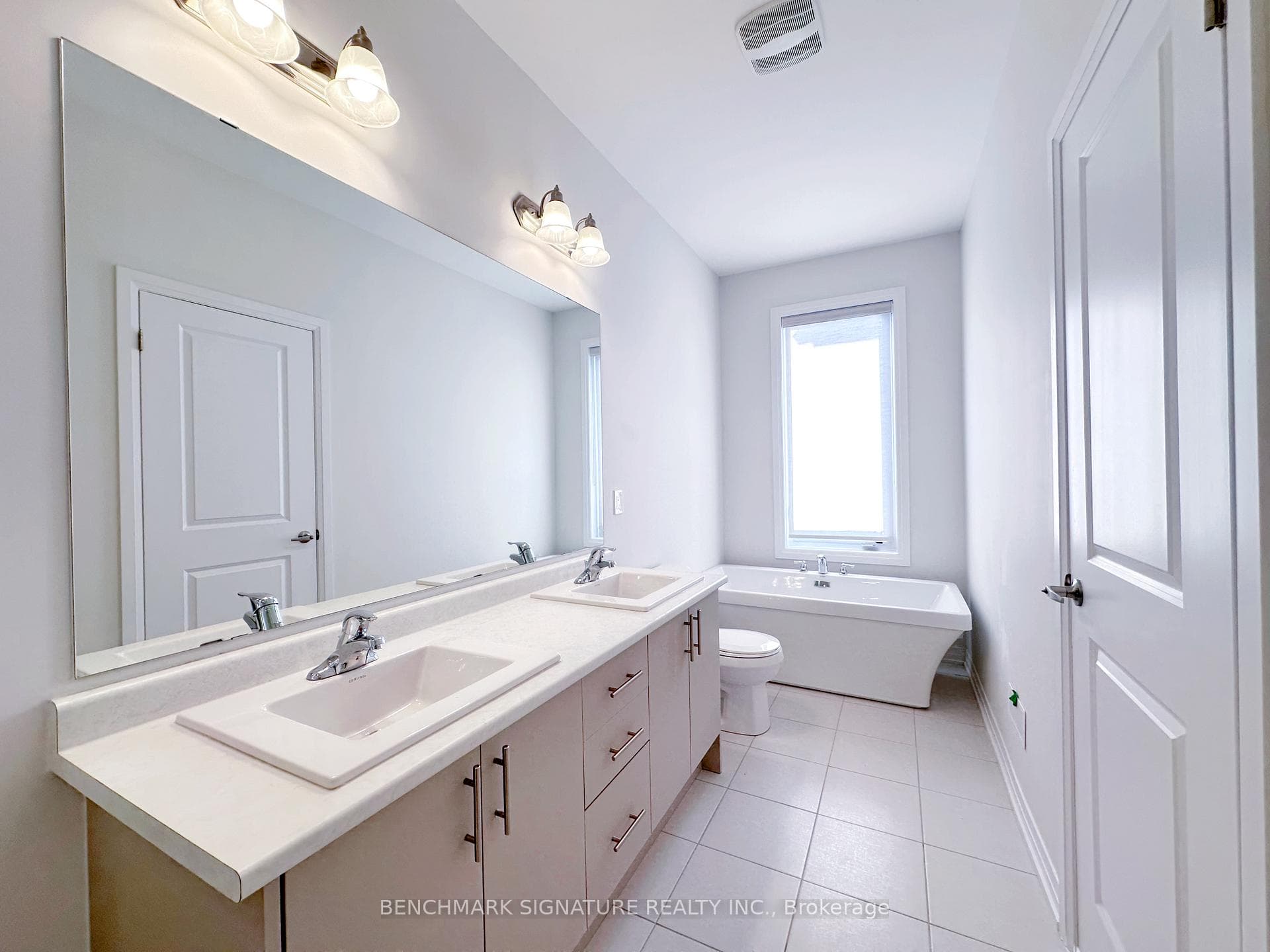 22 Millman Lane photo 11