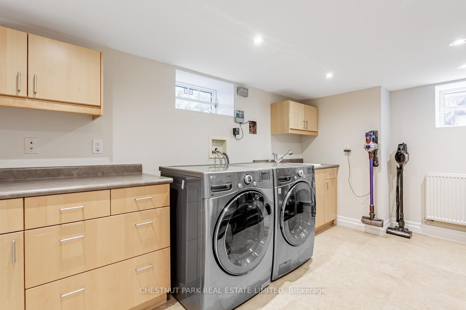 43 Oriole Parkway photo 28