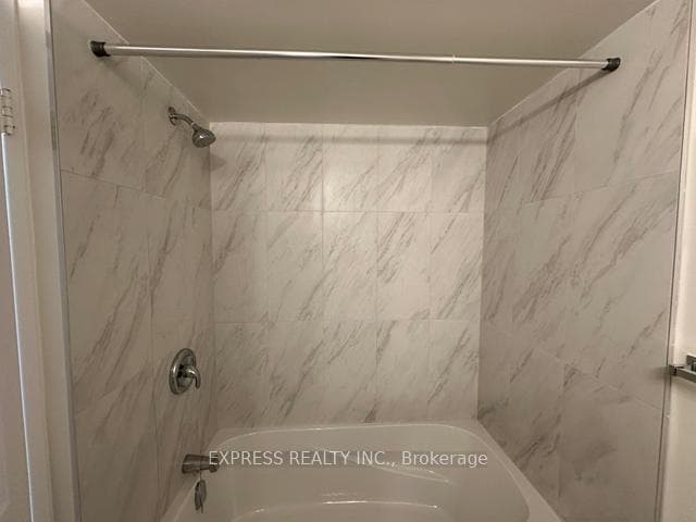 942 Yonge Street Unit 1104 photo 8