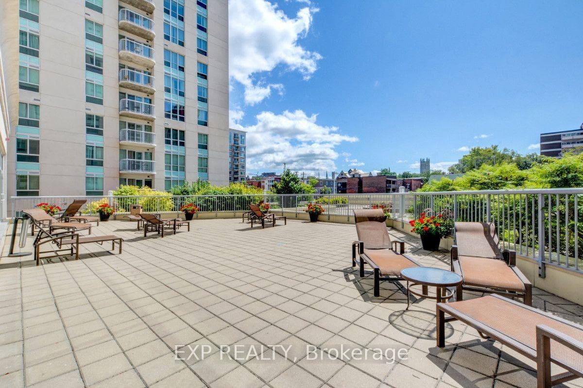 234 Rideau Street Unit 304 photo 15