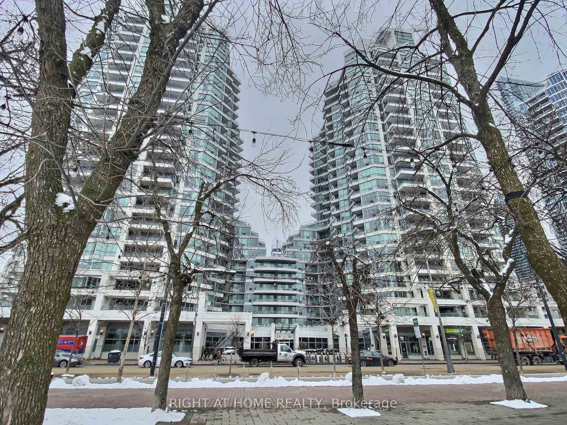 230 Queens Quay Unit 2125 photo 25