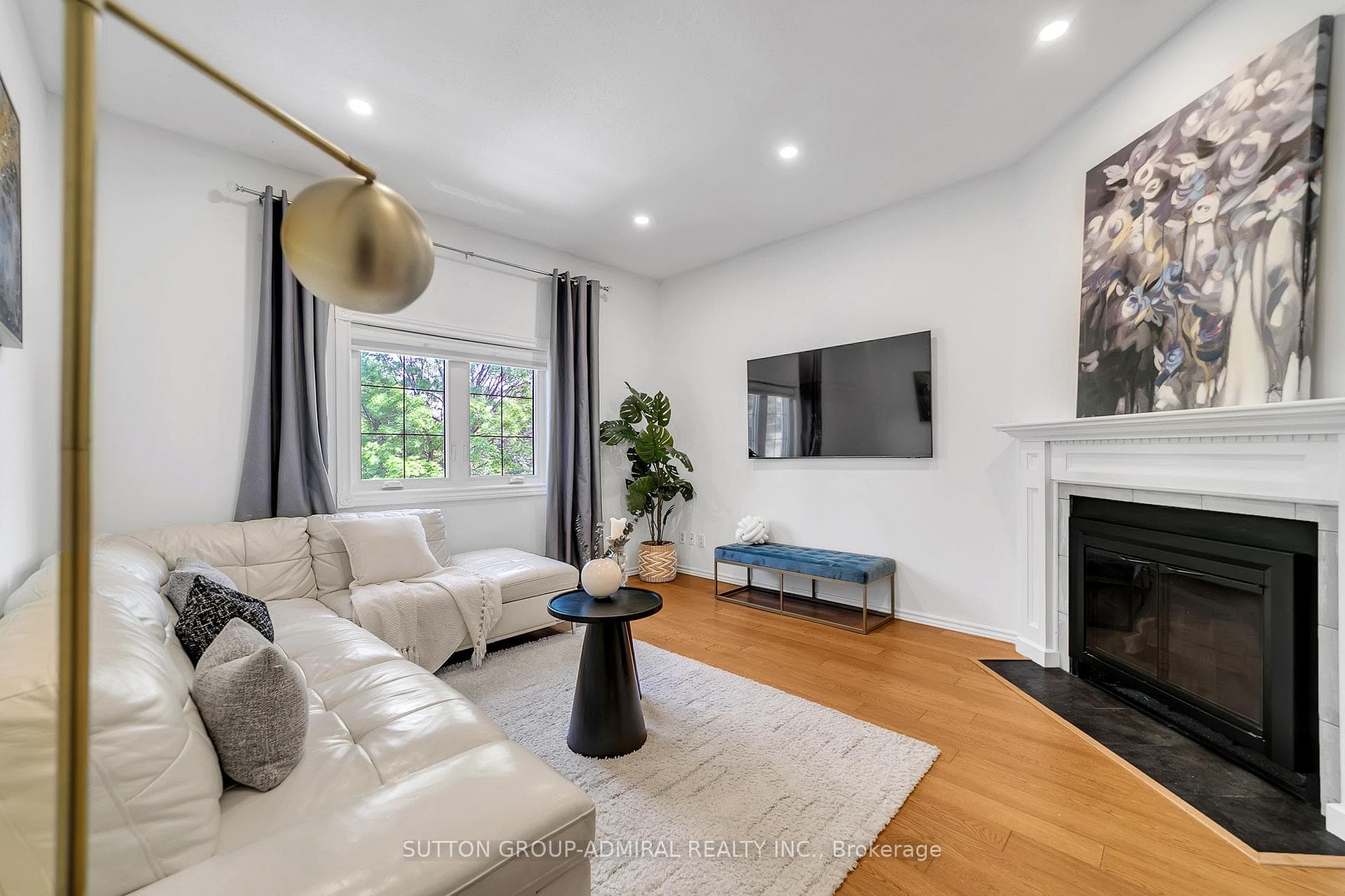 10 Park Lane Circle photo 29