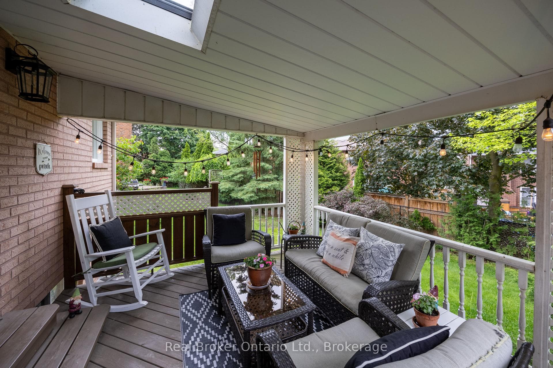 2015 Blairwood Court photo 32