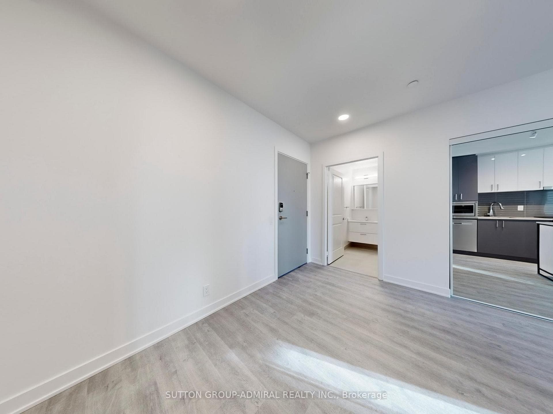 30 Upper Mall Way Unit 1209 photo 18