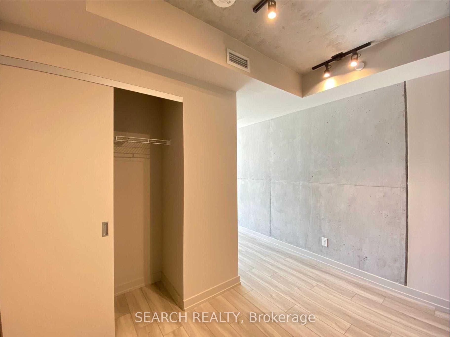 458 Richmond Street Unit 1406 photo 10