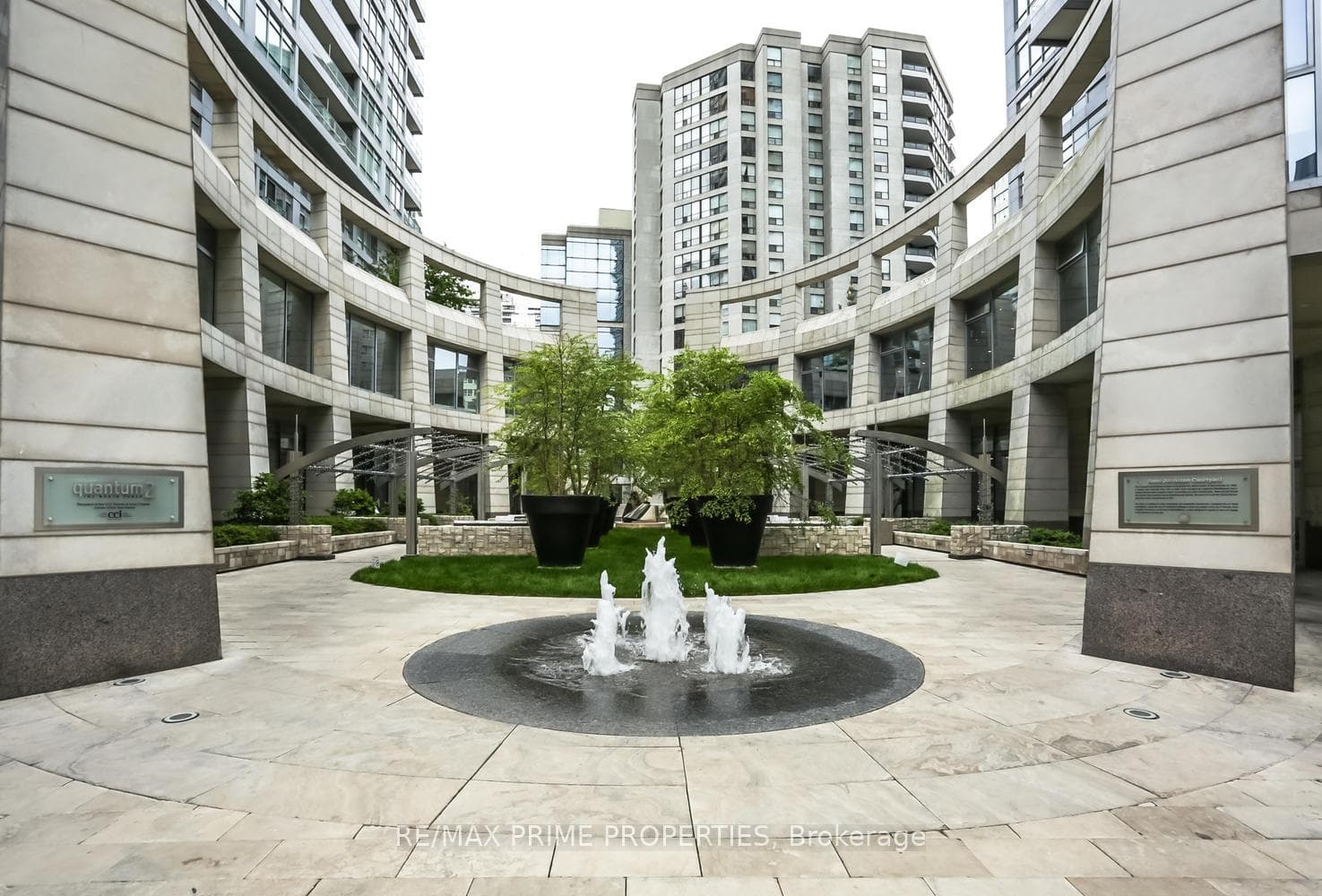 2191 Yonge Street Unit 2309 photo 1