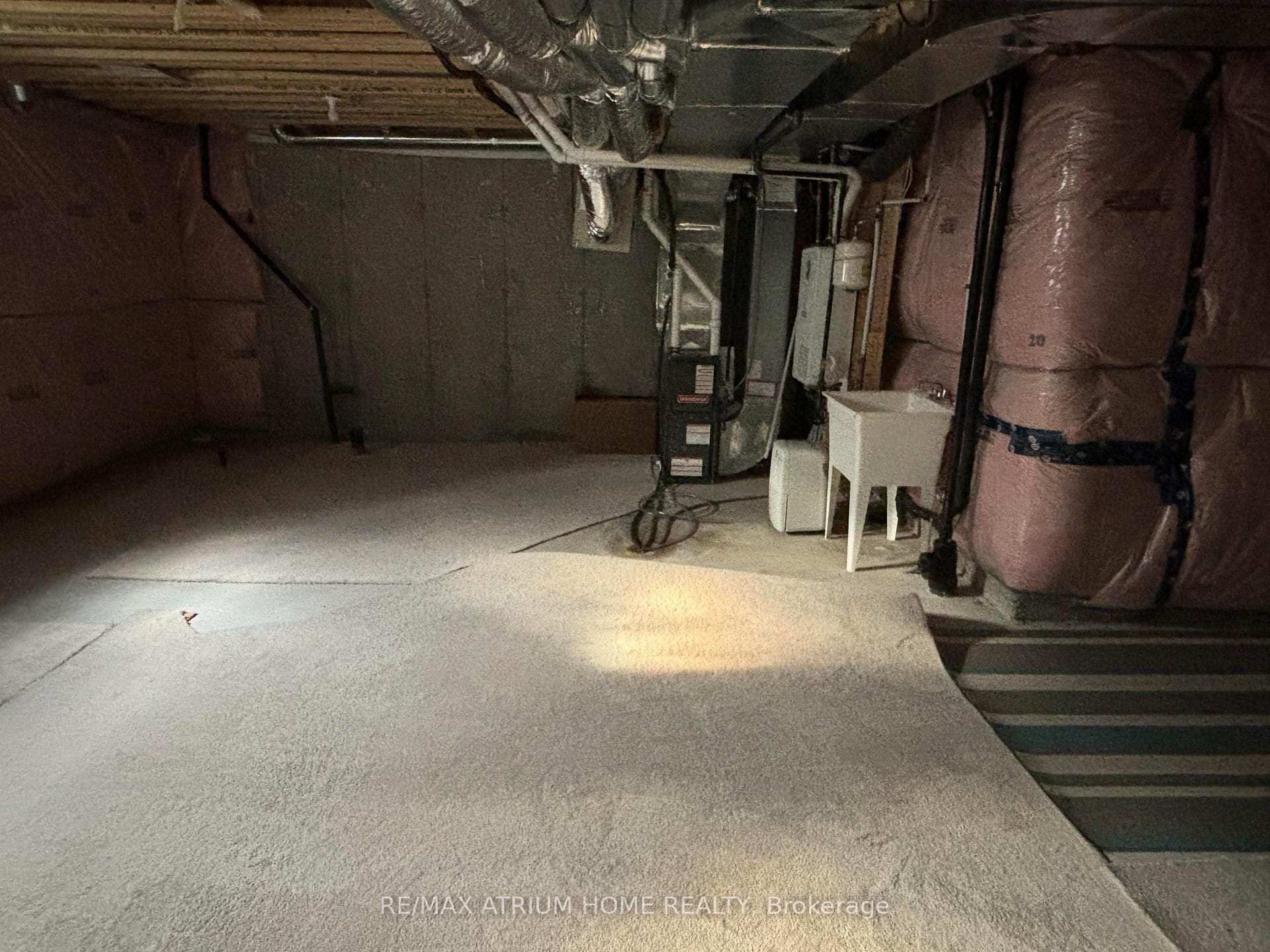1356 Sycamore Gardens photo 14