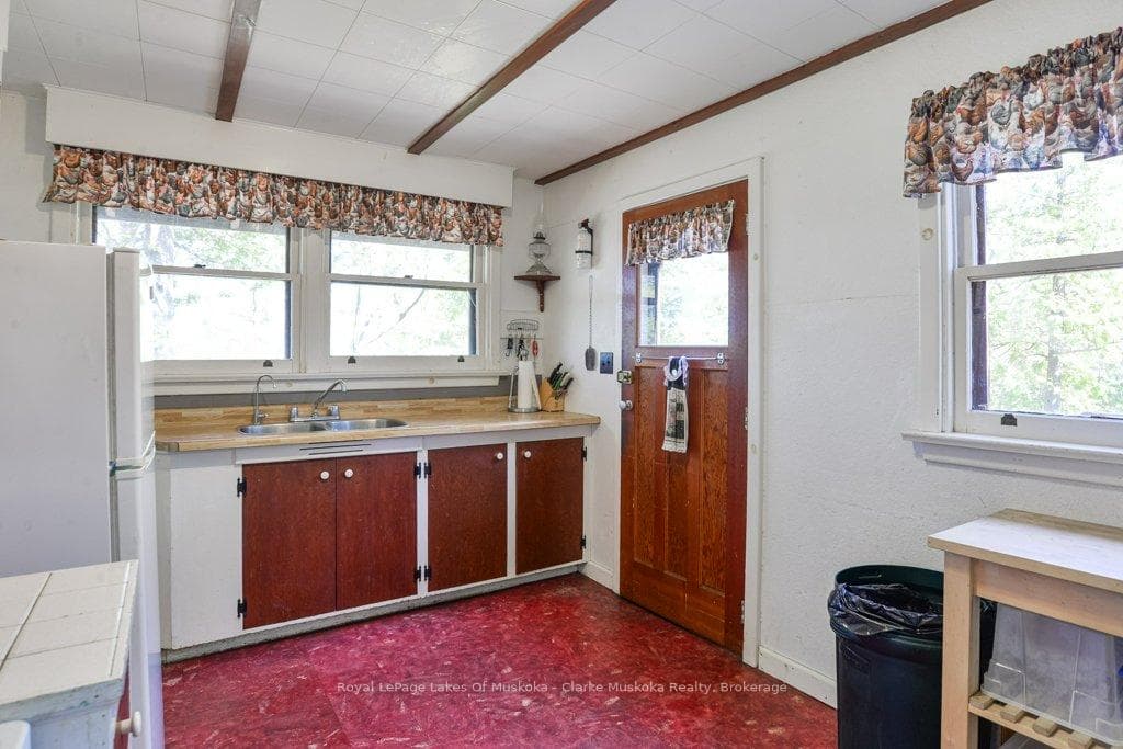 2065 Burrows Island photo 13