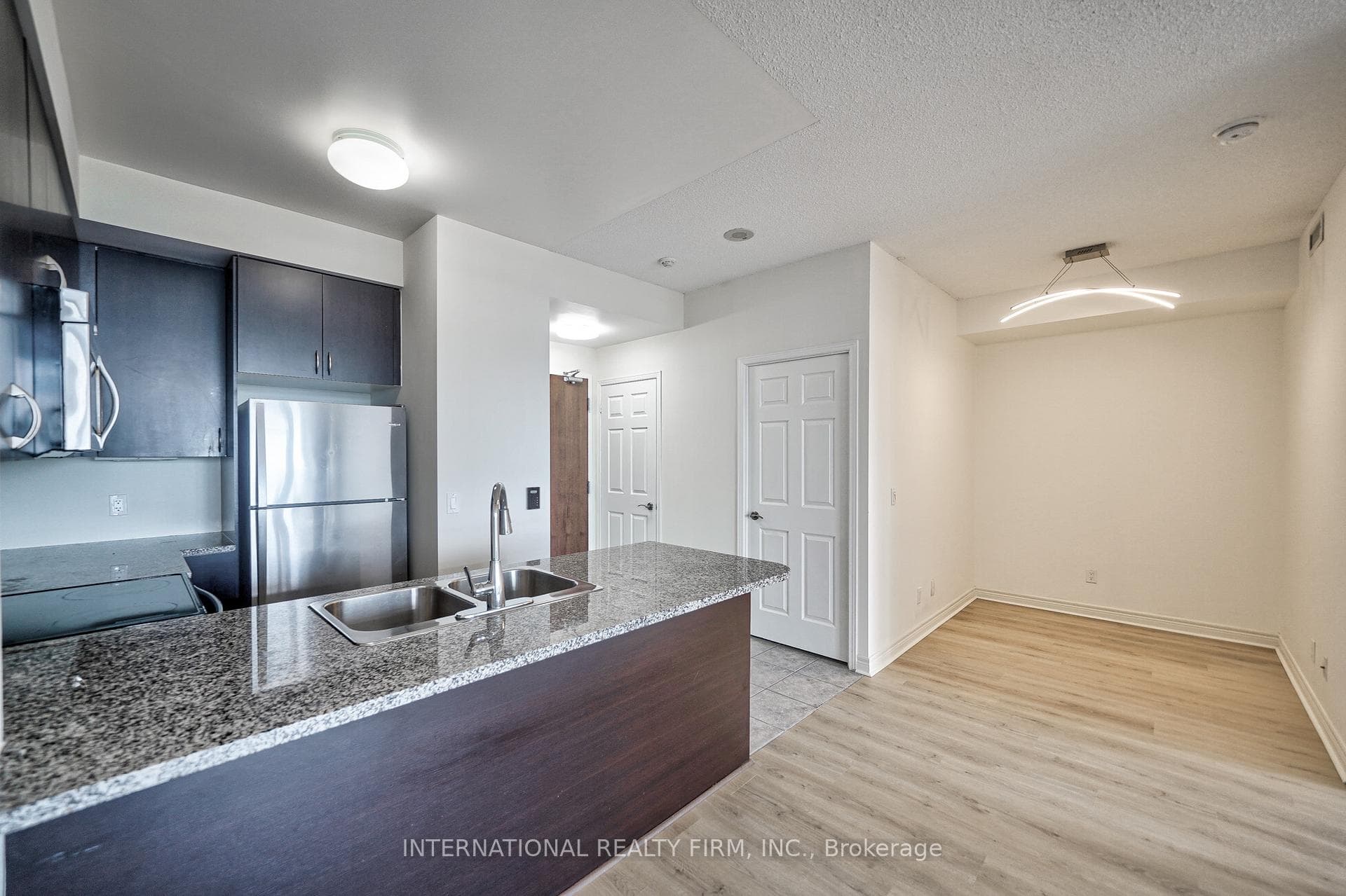 339 Rathburn Road Unit 1708 photo 9