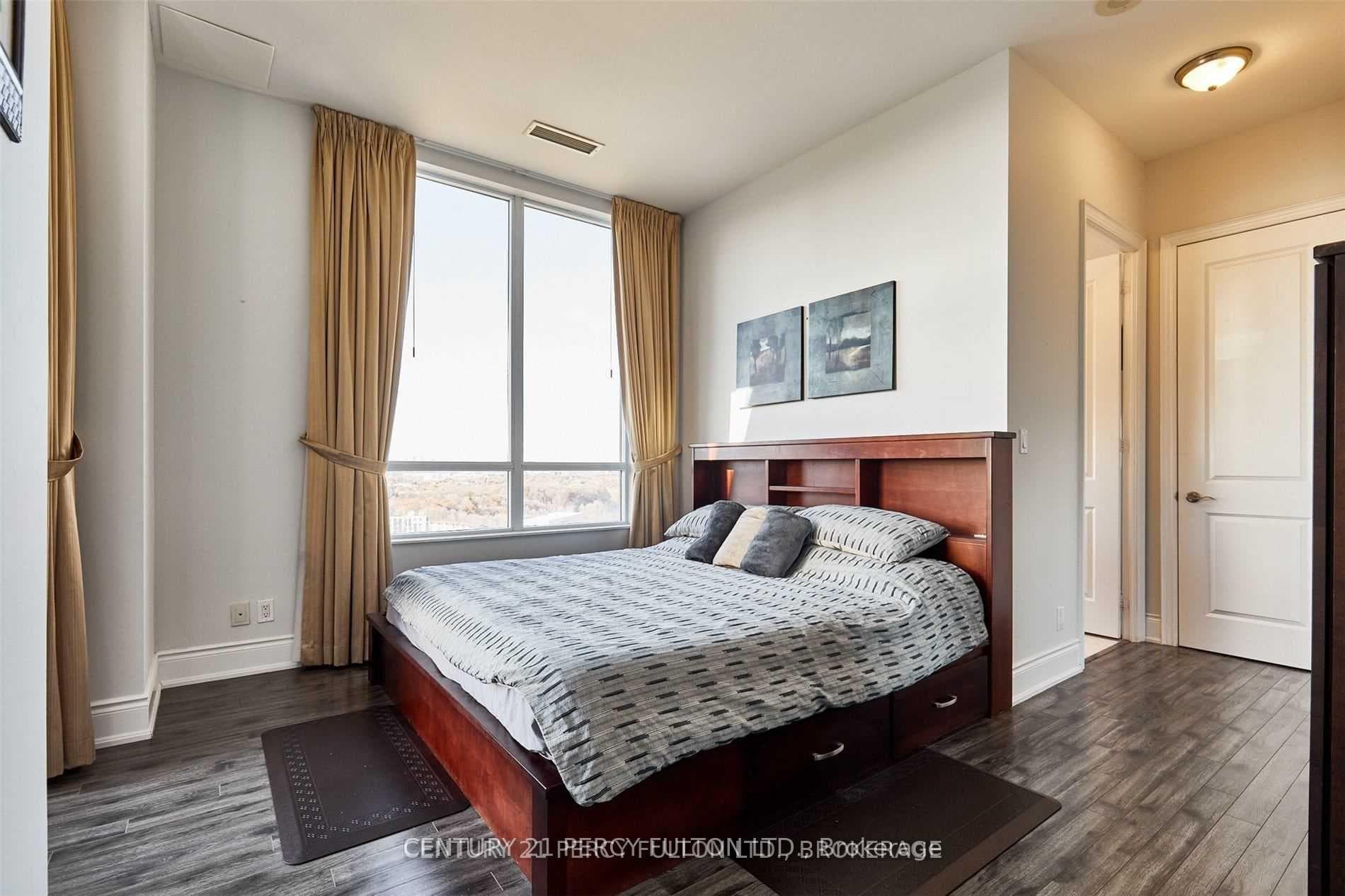133 Wynford Drive Unit Ph104 photo 18