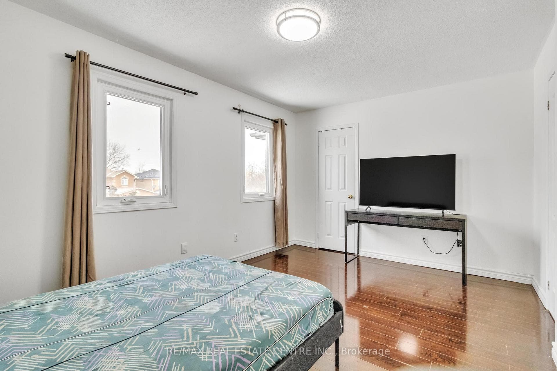 97 Meadowlark Drive photo 20