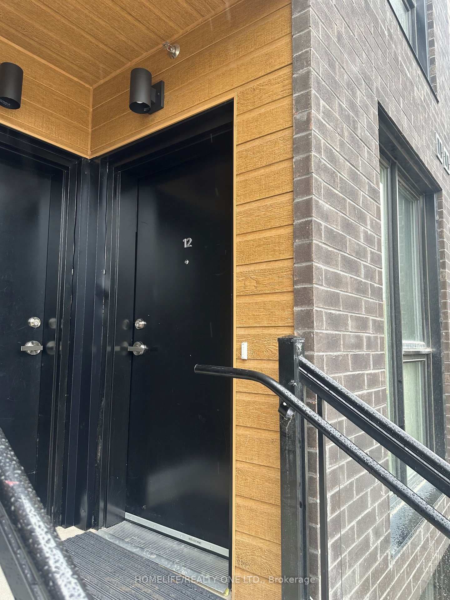 168 Clonmore Drive Unit 12 (MAIN) photo 2