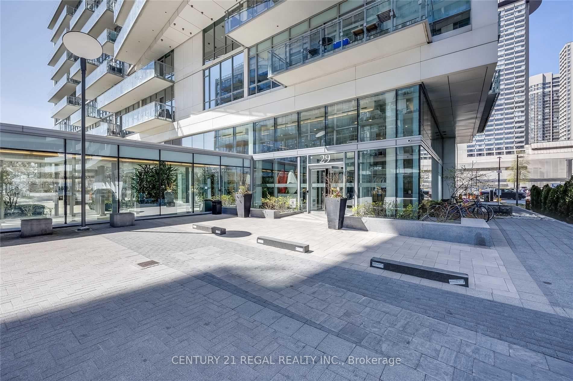 29 Queens Quay photo 2