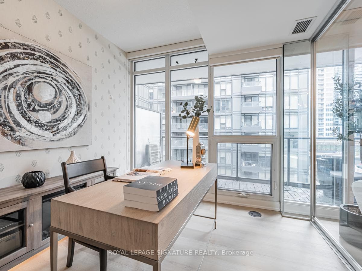 90 Queens Wharf Road Unit 508 photo 15