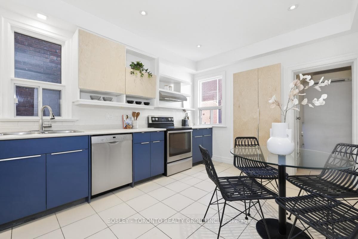 62 Hallam Street photo 9