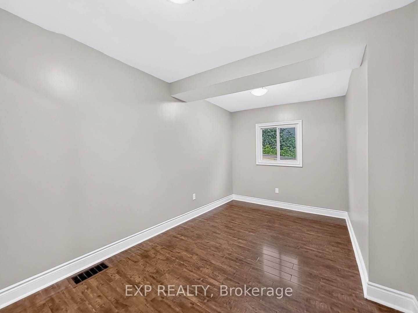 57 Weir Street photo 16