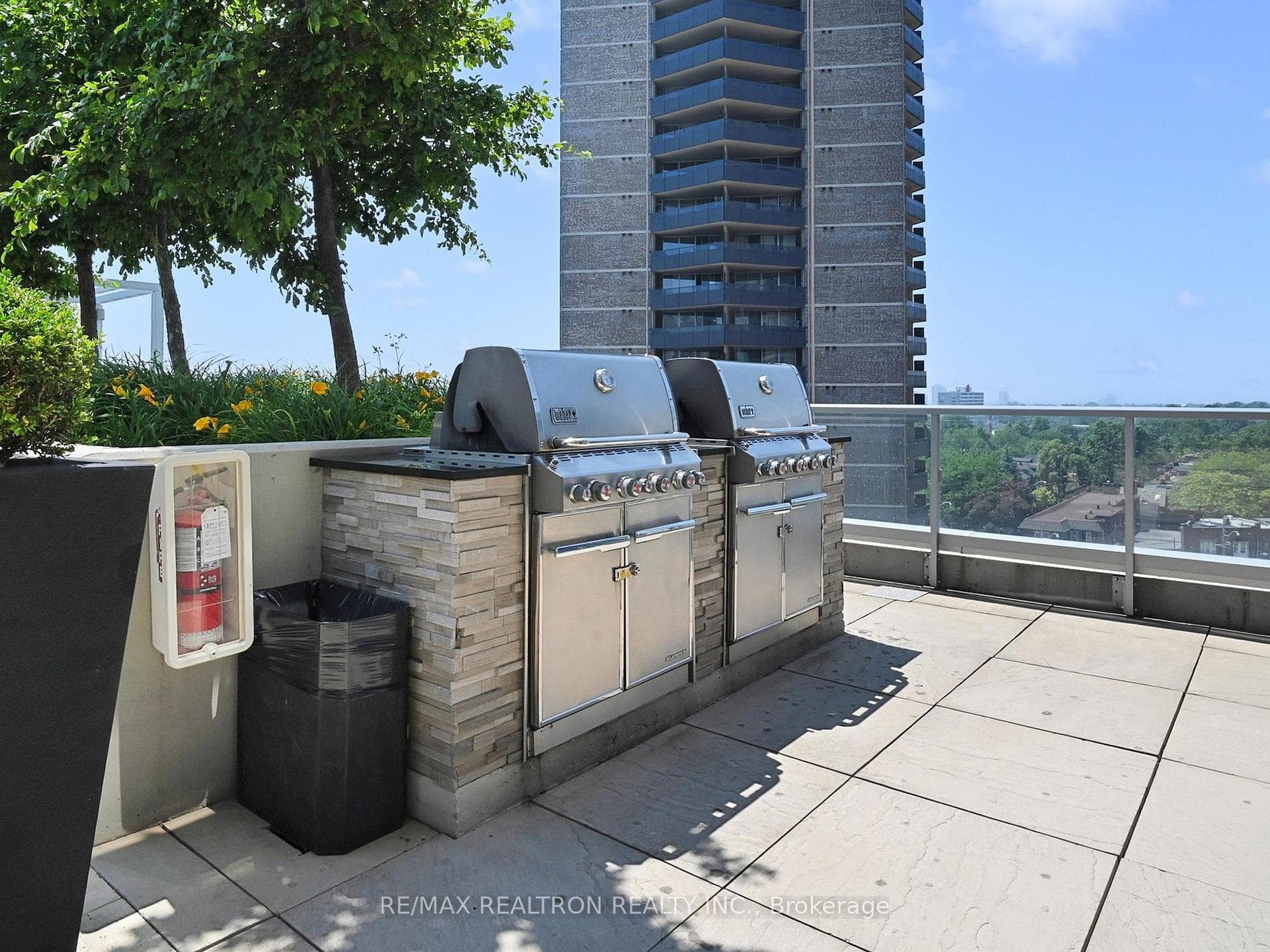 501 St. Clair Avenue Unit 1208 photo 38
