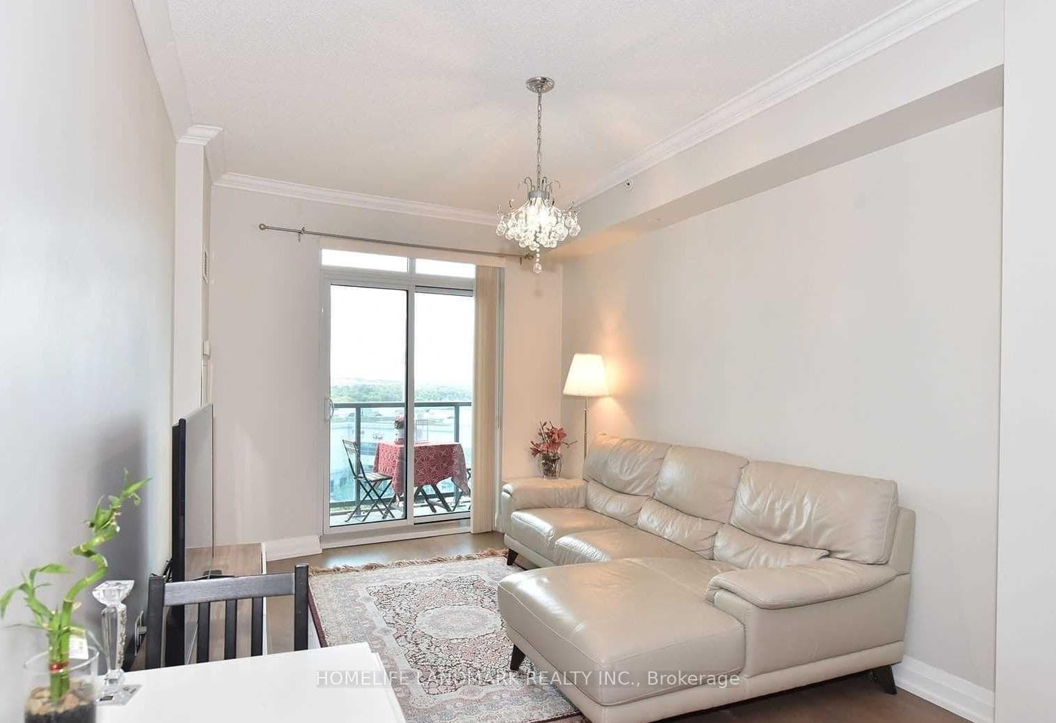 7171 Yonge Street Unit 506 photo 10