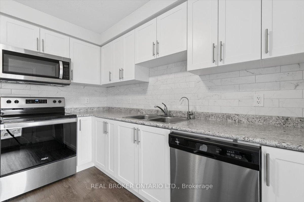 24 MORRISON Road photo 14