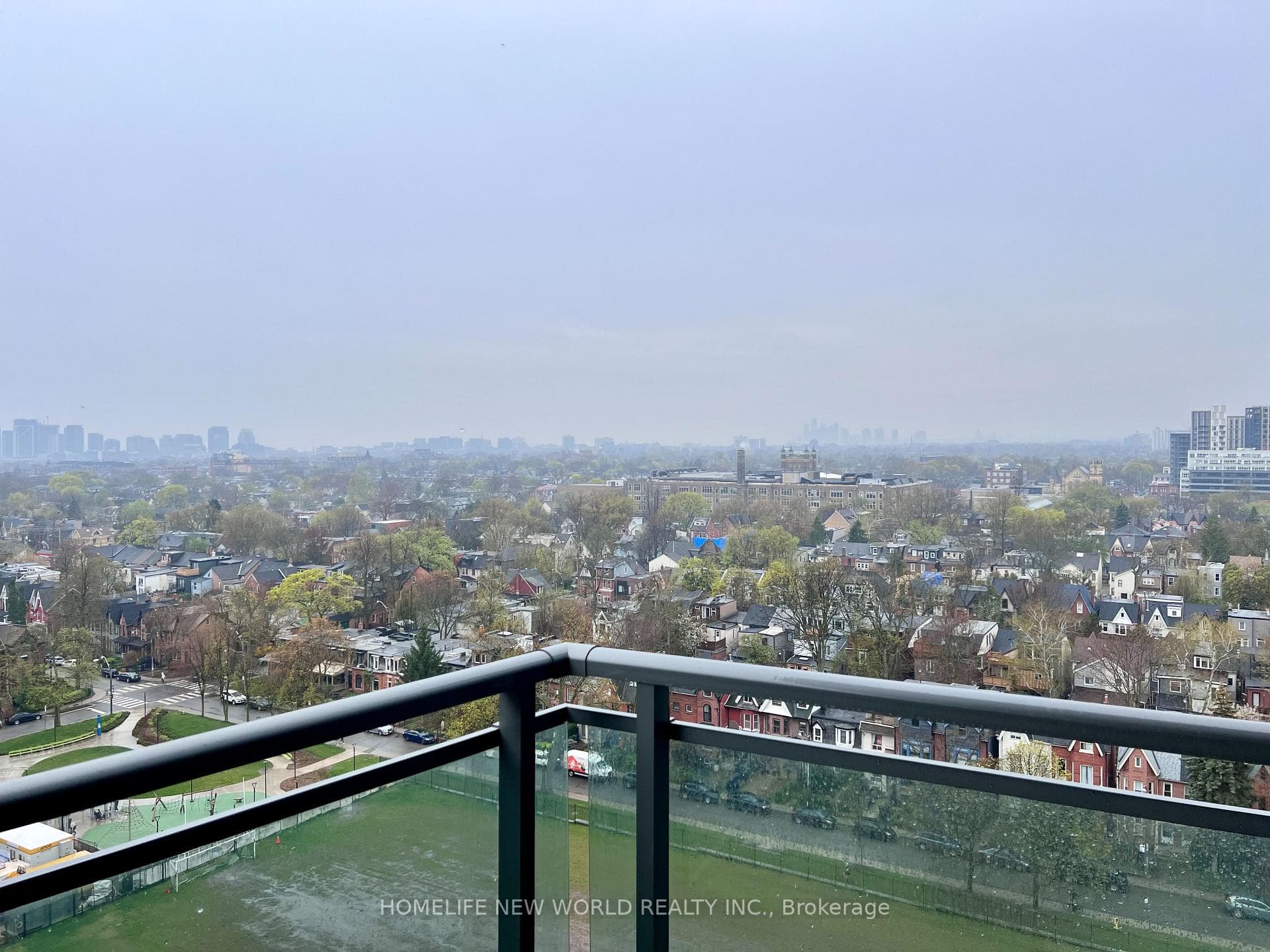 736 Spadina Avenue Unit 1303 photo 10