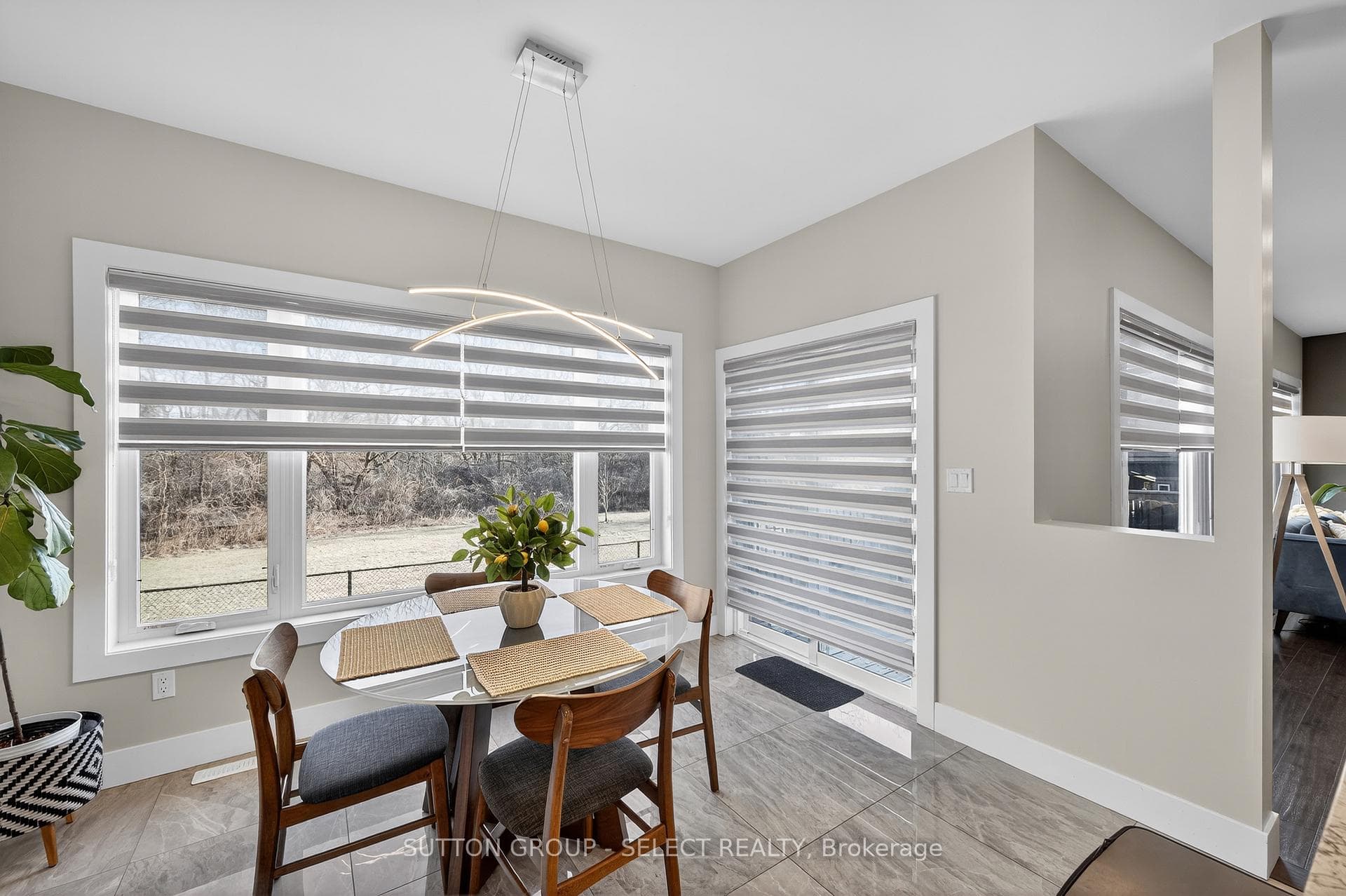 211 Union Avenue photo 12