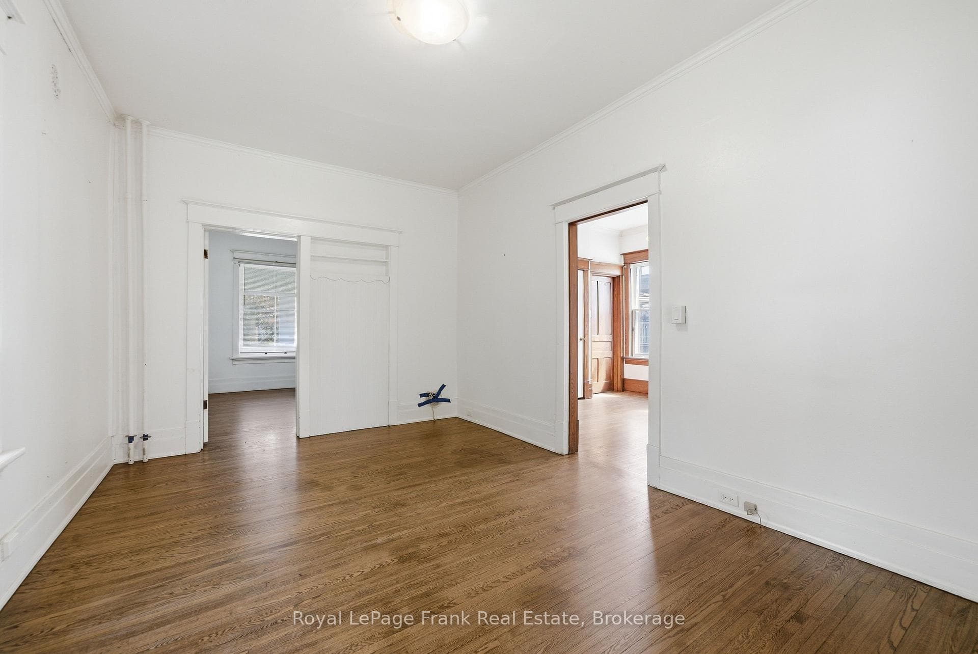 279 Kent Street photo 11