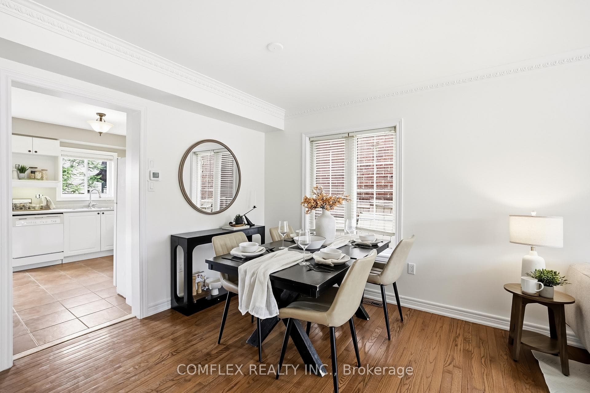 2 Armitage Crescent photo 12