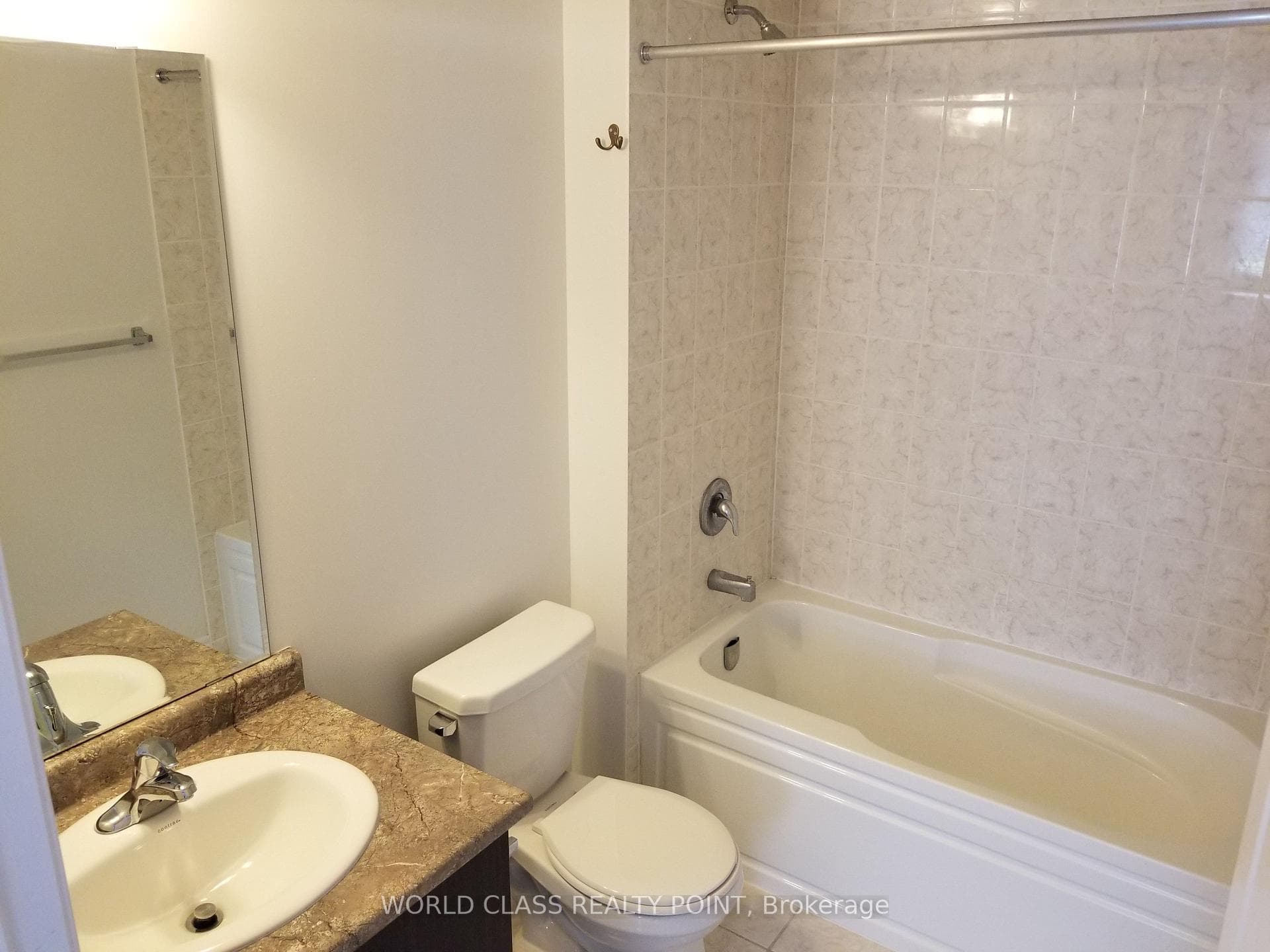 470 Linden Drive Unit 32 photo 13