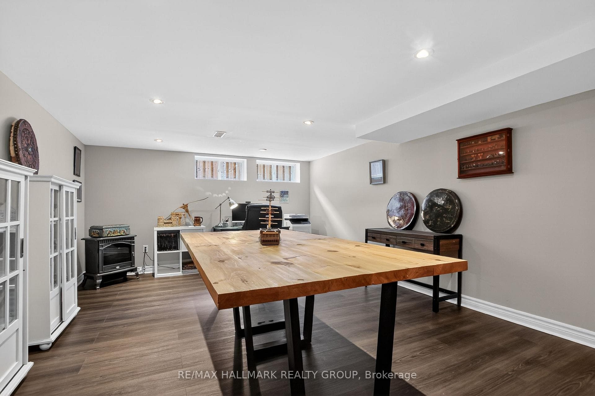 2401 Magnus Avenue photo 32