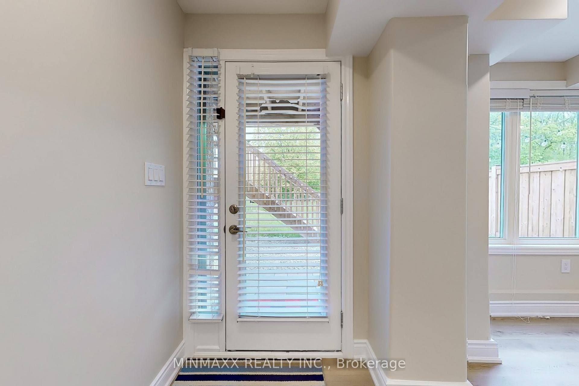 465 Thornborrow (2-Bed Walkout Bsmt Apt) Court photo 29