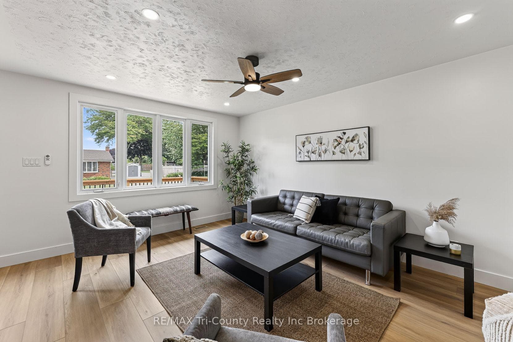 61 Airey Avenue photo 14