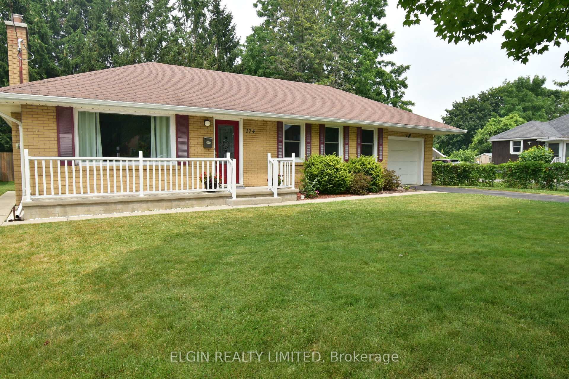 174 Elm Street photo 2