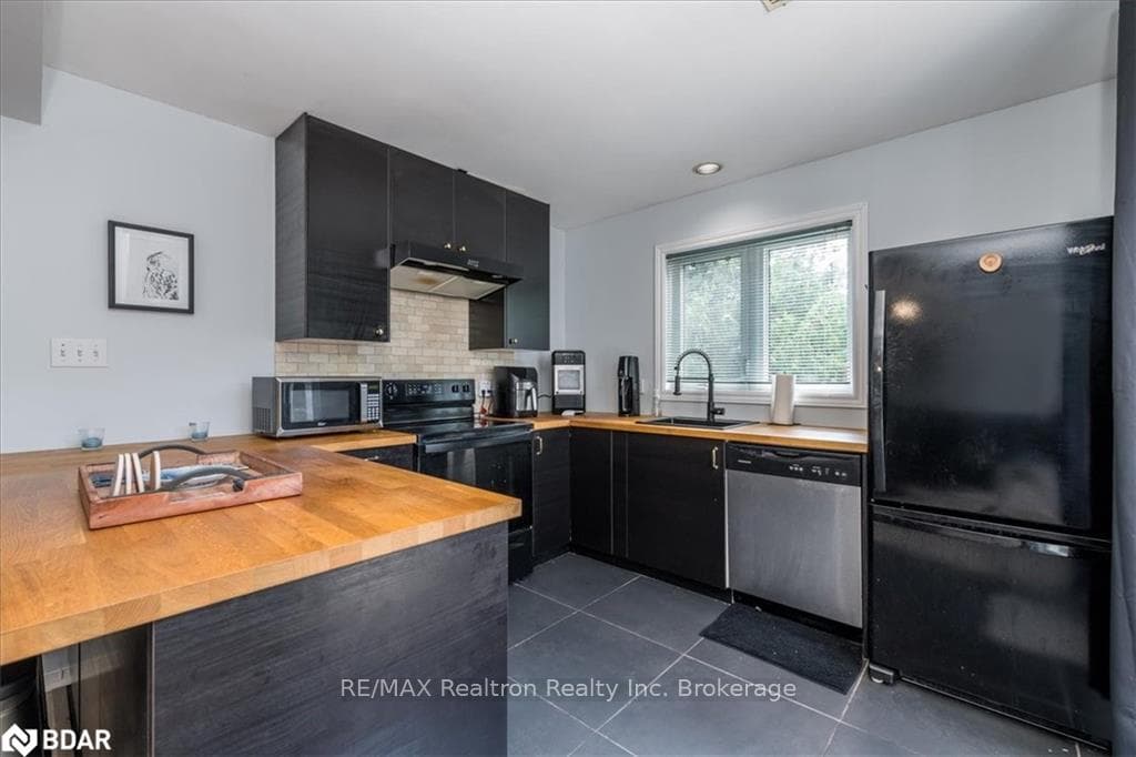 55 TROTT Boulevard Unit 136 photo 6
